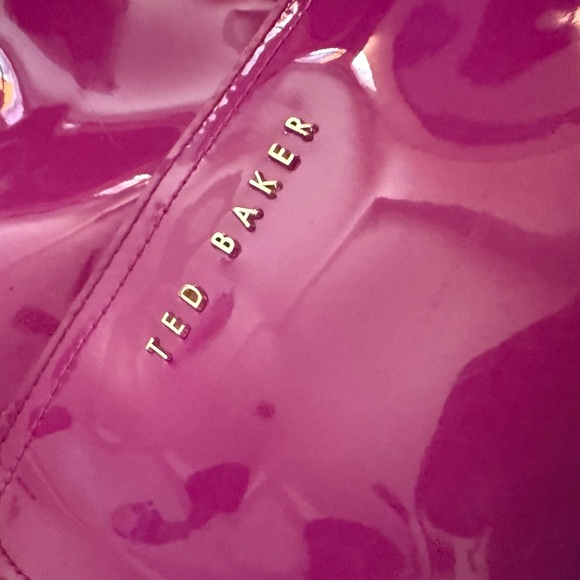 Ted Baker Fuchsia Glossy Shoulder Bag - Picture 3 of 14